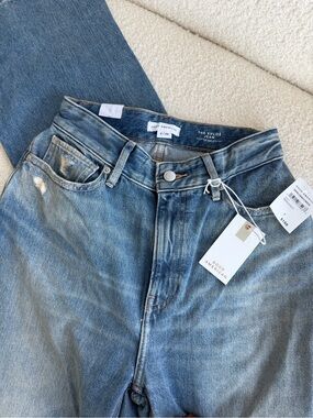 Good American Light Blue Denim High-Rise Straight Jeans “THE KHOLE JEAN”